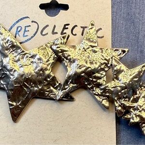 Gold Star Brooch Set